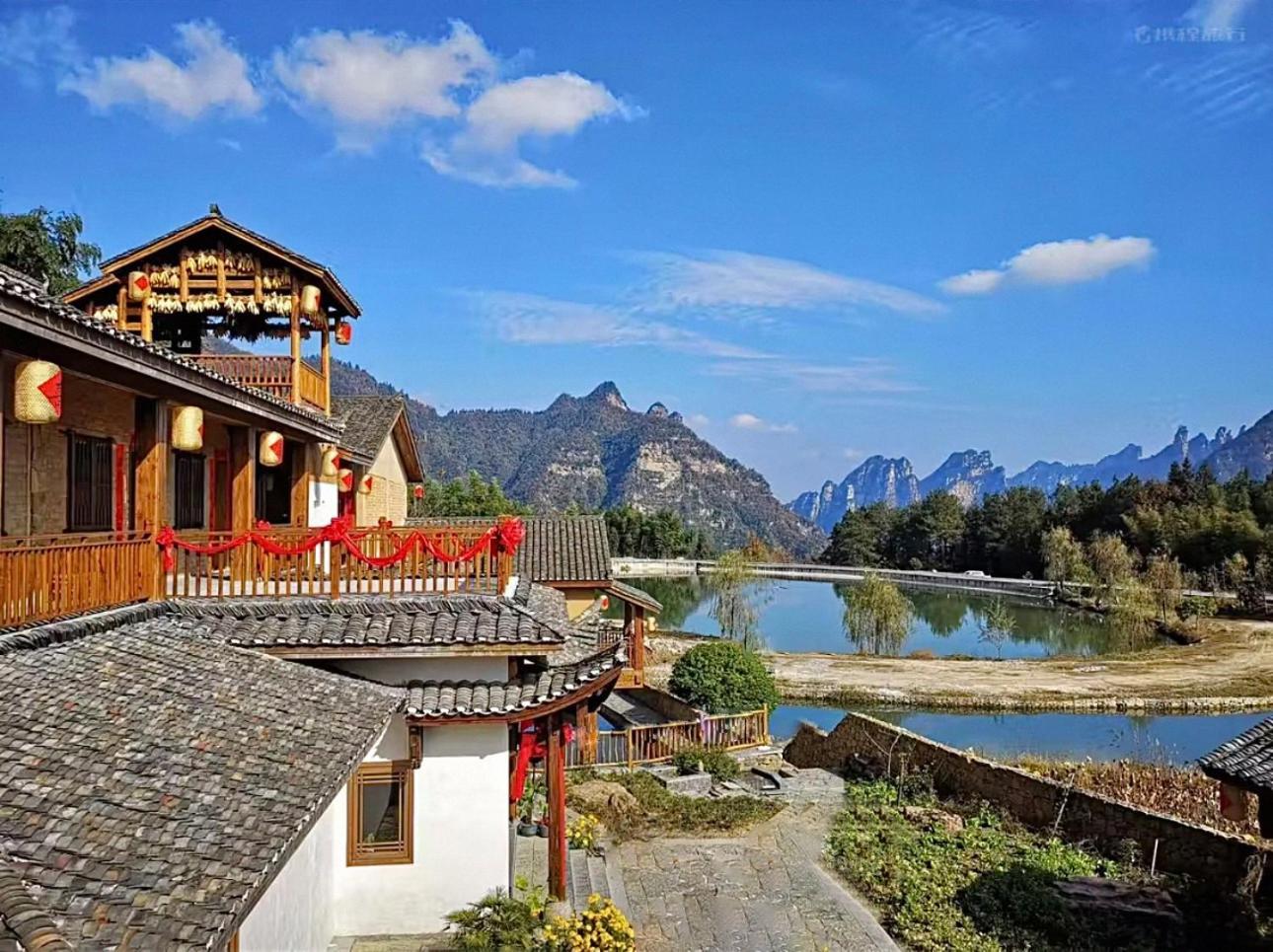 Dayong Antique Feature Resort Zhangjiajie Exterior photo